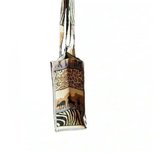 Jade Jungle Safari Tapestry Tote Bag - Picture 3 of 14